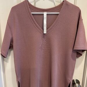 Lululemon V neck tunic top